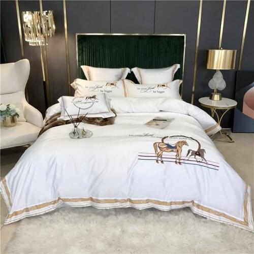 New Luxury White Satin Silk Cotton Knight Horse Embroidery Bedding Set Double Duvet Cover Set Bed Linen Fitted Sheet Pillowcases