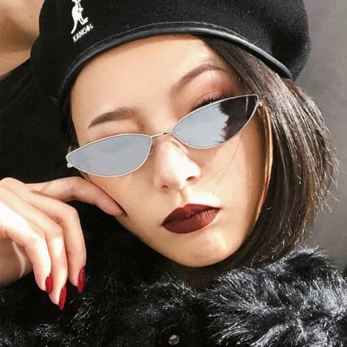 Luxury Designer Cat Eye Sunglasses Women Small Metal Frame Sun Glasses For Female Vintage Fashion Triangle Cateyes Eyewear UV400
