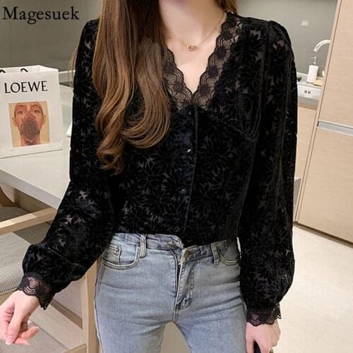 Autumn Long Sleeve Black Lace Blouse Women Vintage V-neck Velvet Chiffon Shirt 2021 Fashion Retro Slim Elegant Solid Top 15788