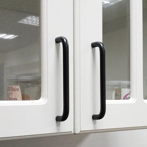 Zinc Alloy Matt Black CC 128mm pull kitchen cabinet and other furniture drawer or door handles