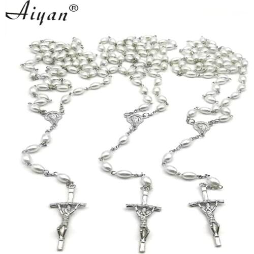 3 Pieces Religious Glass Rosary Curved Needle Crucifix Necklaces As Gifts Of The Holy Family Wedding Prayer Beads