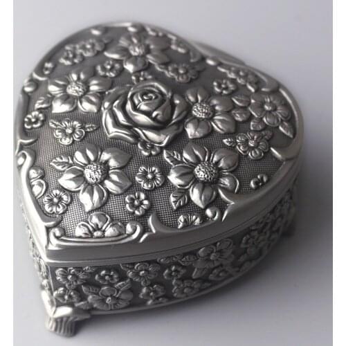 Mini Retro European Relief Music Box Heart-shaped Home Office Coffee Shop Decoration Christmas Valentines Day Gift for girl