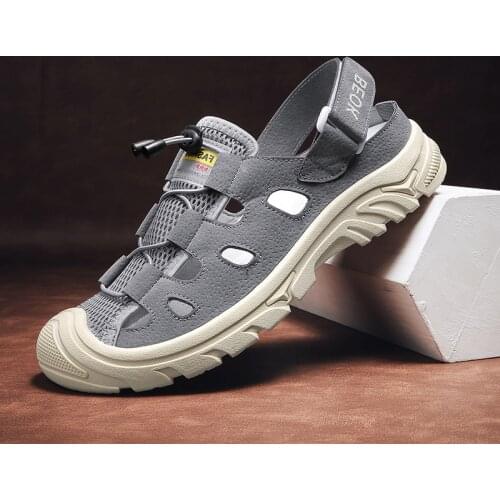 New Summer Mens Leather Roman Sandals Luxury Brand Handmade Sandals Fashion Casual Beach Outdoor Walking Slippers