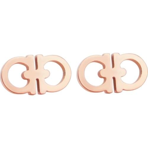 Cheap 2020 Popular Europe and America D Letter Stud Earrings for Women and men Personalized fashion Jewelry Girls