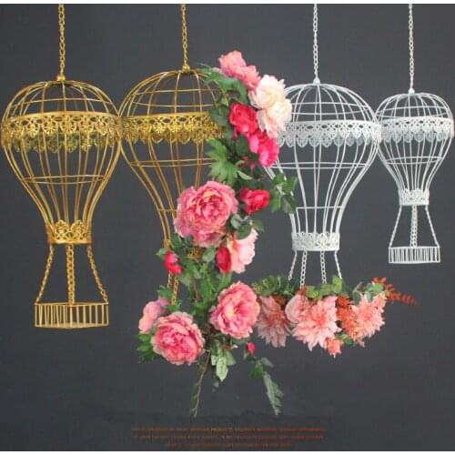 2pcs a lot Wedding wrought iron hot air balloon pendant stage leving room study room party decoration ceiling window photography
