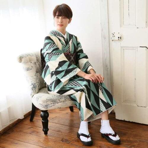 Japanese Kimono Cosplay Traditional Cotton Bathrobes Japan Kimono Geometric patterns Yukata Women Bath Robe Sleepwear D9013