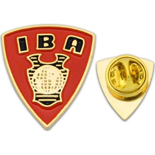 Custom Triangle Metal Badge High Quality Plating 3D Zinc Alloy Badge