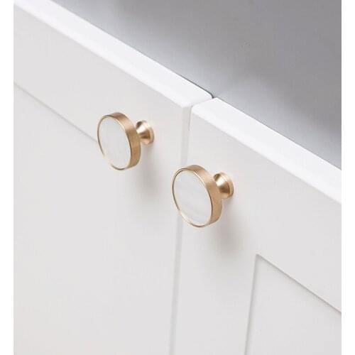 Simple Cupboard Knobs Modern Brass Shell Wardrobe Cabinet Pulls Knobs American Brass Door Knobs Handles Drawer Knobs