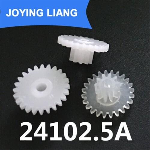 24102.5A 0.5M Gear 13mm Diameter 24 Teeth 10 Teeth POM Plastic Pinion 2.5MM Motor Shaft Toy Parts Wheels 10pcs/lot