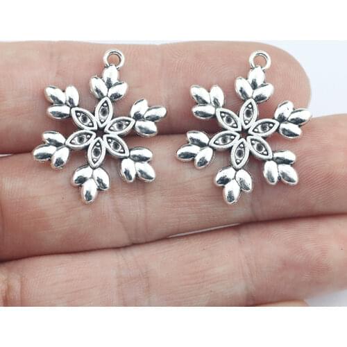 Newest 10Pcs 22*27mm Antique Silver Color Pretty Snowflake Charms Necklace Earrings Pendant For DIY Jewelry Making Wholesale