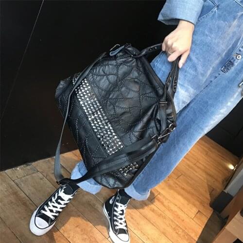 2021 New Diamond Soft Leather Women Shoulder Luxury Rhinestone Designer Handbags Brand Fashion Rivet Top-handle Travel Leisure