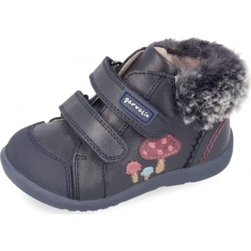 Girls ankle boots with hair