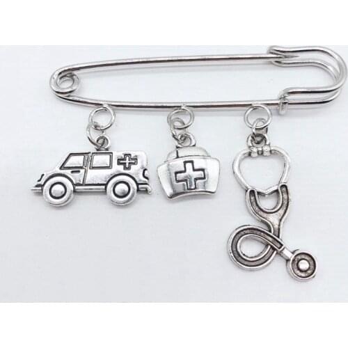 2019 Hot Sale Creative Hospital Ambulance Stethoscope Syringe Brooch Personality Fashion Commemorative Gift Brooch Ornament