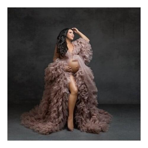 Extra Puffy Tulle Maternity Gown Short Sleeves With Flares Long Length With Train Front Open Sexy Ruffles Fluffy Pregnancy Dress