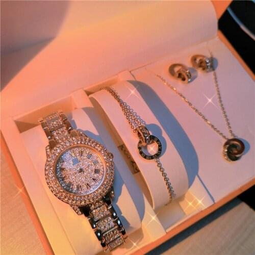Luxury Rose Gold Women Watches Minimalism Starry Sky Magnetic Fashion Casual Female Wristwatch Waterproof Roman Numeral for Gift