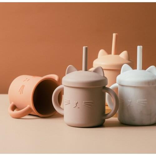 Baby Feeding Silicone Cups Cute Cartoon Cat Sippy Baby Cup Learning Drinkware Food Grade Childrens Soft Straw Cups