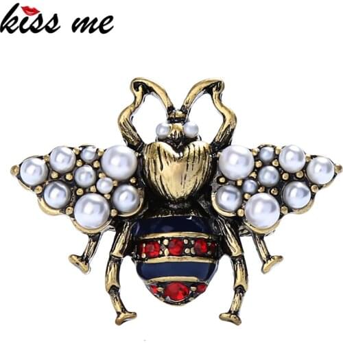 KISS ME Vintage Rings for Women Wholesale Zinc Alloy Imitation Pearl Rhinestone Bee Ring Fashion Jewelry Accessories