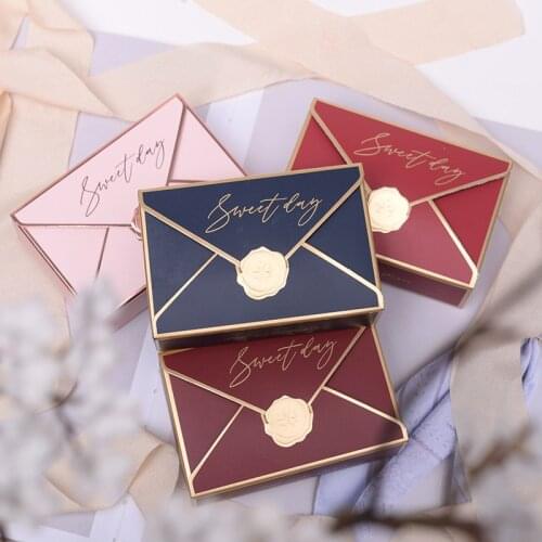 European creative envelope candy box Wedding Party Favors Chocolate Paper Gift Box Paper Gift Box Packaging cajas de carton 50pc