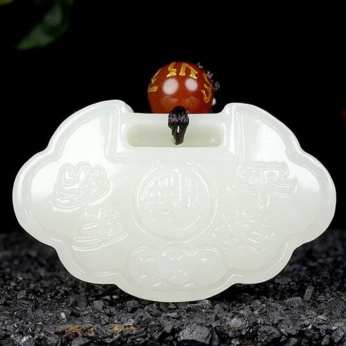 Wholesale Hand Carved Xinjiang Hetian Jade Baby Lock Jewelry Pendant Childrens "Happy New Year" Pendant Necklace