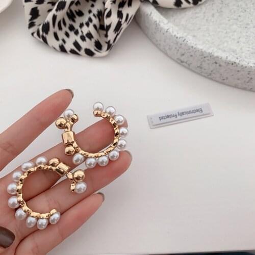 Lifefontier Vintage Imitation Pearl Hoop Earrings for Women Gold Color Metal Geometric Circle Round Earrings Korean Jewelry 2021