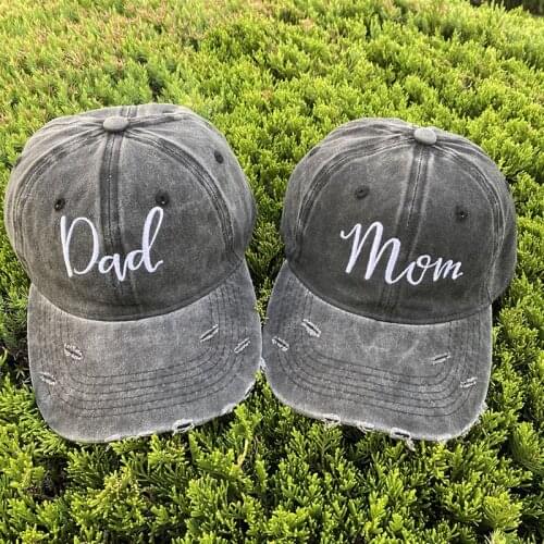 Embroidered Letters Dad Mom Adjustable Couples Snapback Caps Hole Sun Protection Unisex Hip Hop Baseball Cap Dad Hat