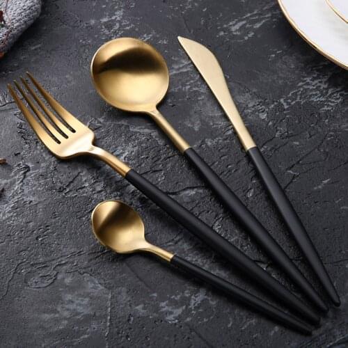 Luxury Stainless Steel Cutlery Set Gold Plated Portugal Western Dinnerware Set Vacuum Plating Handle Quality Knife Fork 4 Pieces