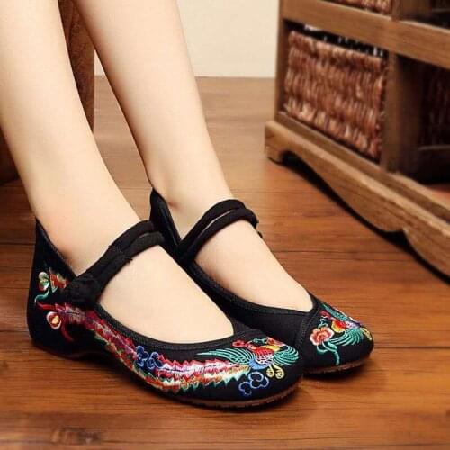 Oriental Traditional Chinese Shoes Embroidery Floral Women Hanfu Dress Fairy Single Shoes Flat Collar Lolita Folk Dance Fancy