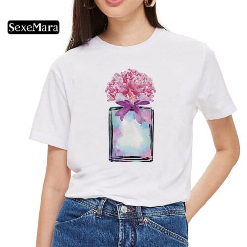 Sexemara Streetware Womens Sweet Perfume Print Original Woman Summer Short Sleeve Tees Top Casual Girls Crewneck White Vogue