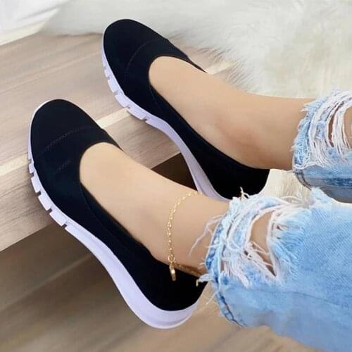 Women Canvas Shoes Ladies Spring Autumn Fashion 2021 New Slip On Female Leisure Flat Shallow Plus Size Womens Sneakers New