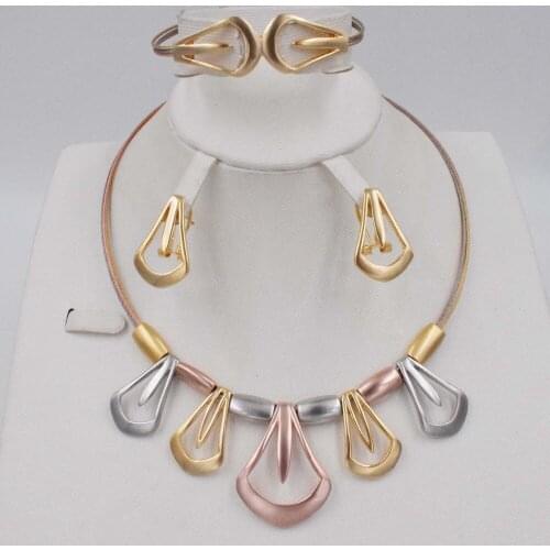 High Quality Charms Choker Necklace Bracelet Earrings Fashion Full Zircon Italy 750 Gold Color Jewelry Set For Women