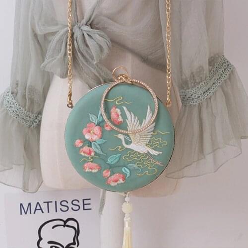 Angelatracy 2021 New Arrival Chinese Bird Floral Cheongsam Fresh Classical Hanfu Circular Messenger Bag Day Clutch Hand Bags