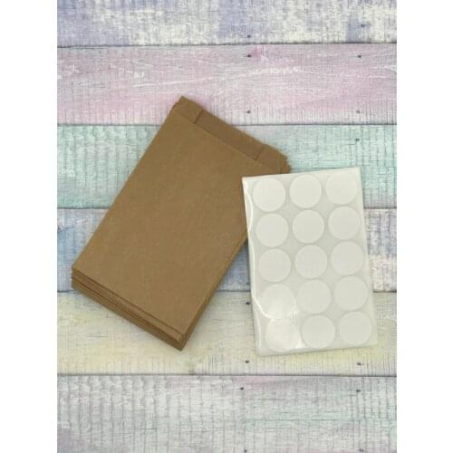 50 bag type on high quality kraft Paper 12x20 cm 4.72x7.87 Inch. With white circular label 31.mm