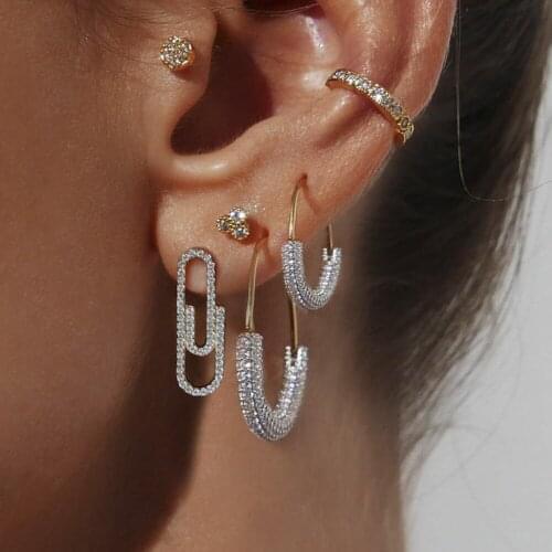 L & N Rainbery Piercing Earrings