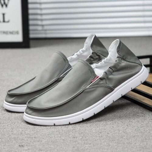 2021 Mens Shoes Outdoor Lightweight Slip On Fashion Casual Shoes Non-Slip Shoes Big Size