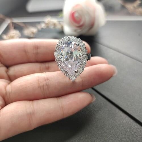Very large Shiny Top Quality Crystal Ring Luxury Stone Jewellery Fast Door to Door Shipping Womens Jewelry rings for Party