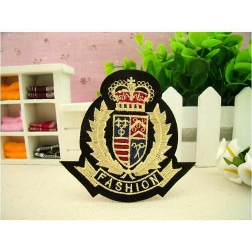 Custom Iron On badges Mix Embroidered Fabric badges For Motorcycle Badges Custom Embroided badge 2018 New Hot Sale