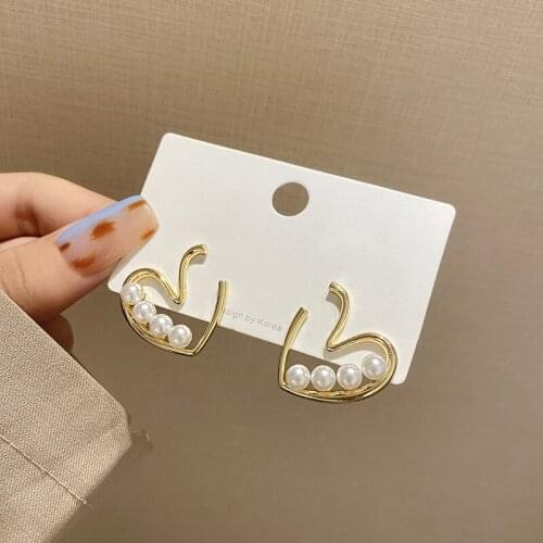 Origin Summer Statement Irregular Hollow Love Heart Pendant Earrings for Women Girls Simulated Pearl Earrings Accessories