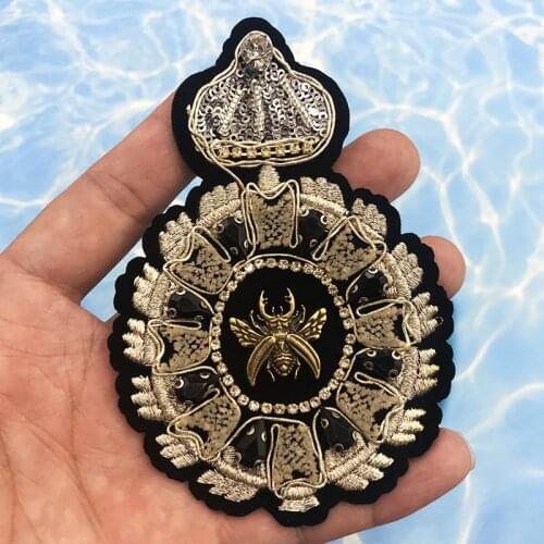 Hot New Imitation India Silk Crown Patches Embroidery Sew On Clothing Patch Custom Applique DIY Badge 3D Stranger Things Emblem