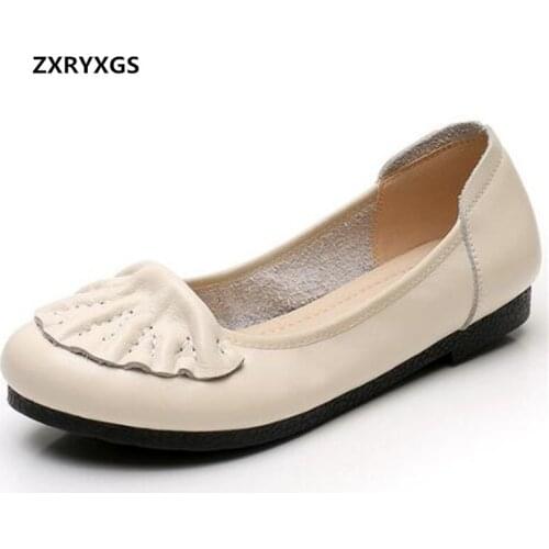 2020 New Top Soft Cowhide Genuine Leather Shoes Woman Fashion Casual Shoes Flat Shoes Large Size Soft Sole Comfortable Shoes