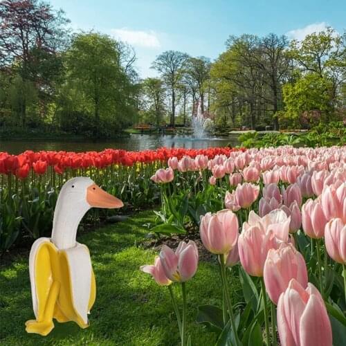 Y3NF Exquisite Resin Craft Children Gift Home Office Ornaments Desktop Decorations with Banana Bottom