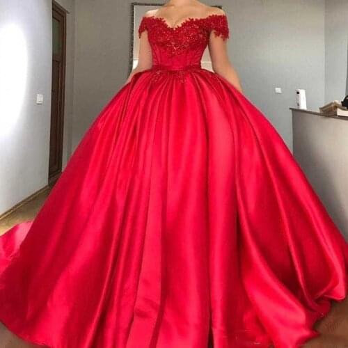 Elegant Red Satin Prom Dresses 2021 with Appliques Beaded Lace Up Back Evening Homecoming Party Gowns Robes De Soiree