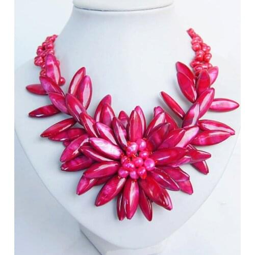 45cm new choker ,Beaded,Pearl Necklace,beadwork,bib n,statement necklace,flower necklace With MOP Shell