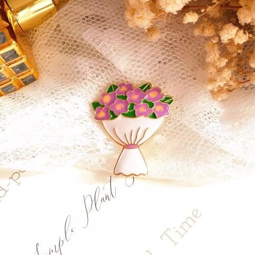 HOSENG Simple French Elegant Sunflower Daisy Yellow Color Summer Brooch Woman Man Romantic Lapel Collar Badge Gift Pin HS_165