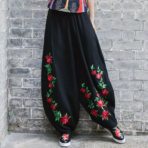 National wind women loose large size cotton wide leg pants China wind embroidery Elastic waist casual pants lantern trousers