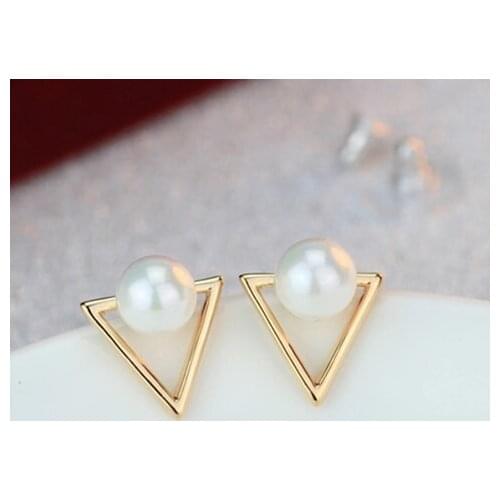 Hot Sale Trendy Nickel Free Earrings Fashion Jewelry 2019 Pearl Earrings For Women Brincos Oorbellen Cute Triangle Stud Earrings