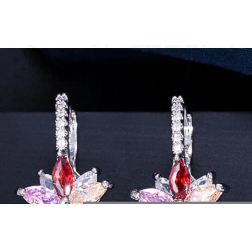 Easy Wear Lovely Geometric Flower Milticolor Cubic Zirconia Stud Earrings for Women Party Fashion Jewelry