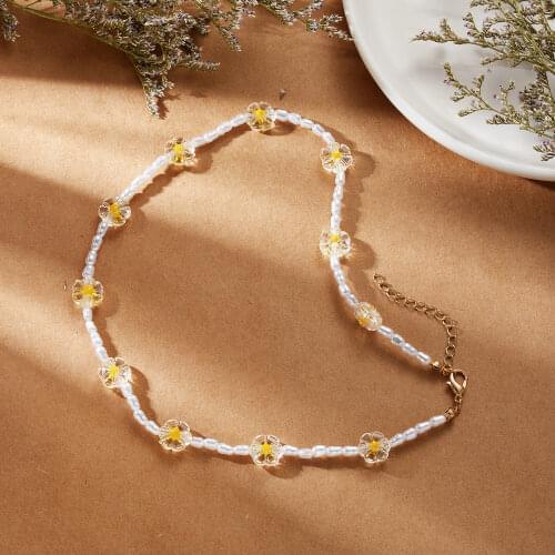 Temperament Crystal Flower Pearl Clavicle Chain Women Necklace Female Wedding Fashion Beaded Jewelry Lady Party Cute Choker 2021