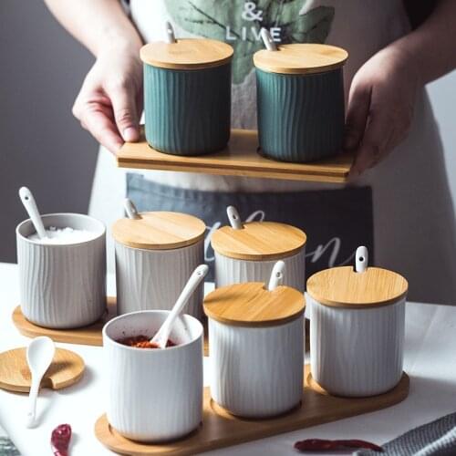 Nordic Ceramic Seasoning Jar Seasoning Box with Spoon Lid Seasoning Jar Oil Salt Pepper Sauce Seasoning Box Kitchen Accessories