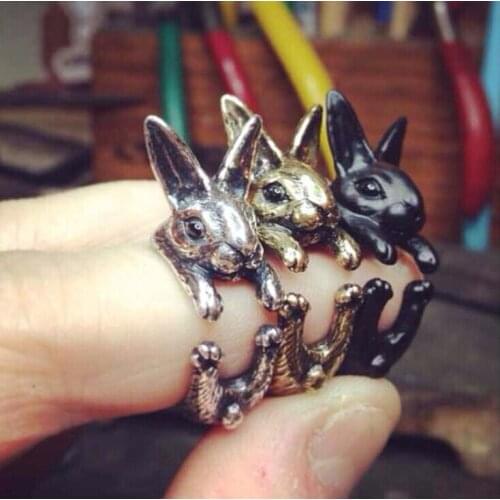 Wholesale Unique Vintage Rabbit Ring High Quality Design Men Promise Rings Women Fashion Jewelry Birthday Gift Overwatch Aros