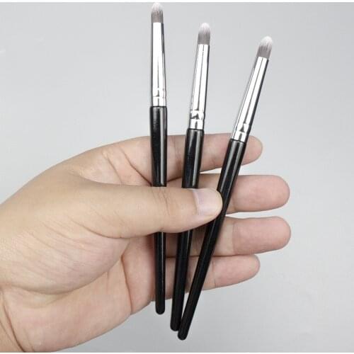 VVR Makeup Brushes Concealer Brush Sculpting Brush Designer Makeup High Quality Make Up Brush Designer Makeup for Make Up